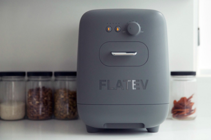 The Flatev produces the perfect #tortilla in seconds! Organic, delicious, and convenient – Flatev is your new favourite #kitchen appliance
