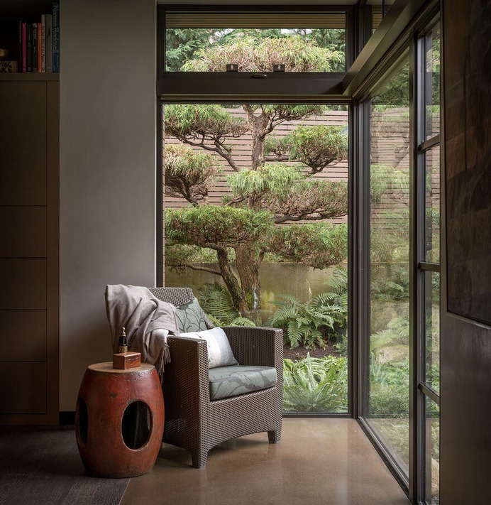 Hidden Cove Residence, Seattle / Stuart Silk Architects
