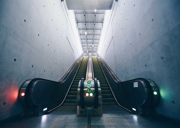 Underground Symmetry: Geometric Shapes in The Subway of Budapest by Zsolt Hlinka