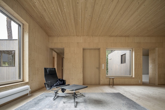 Haus Köris by Zeller & Moye