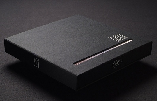 HYPERLOCALDESIGN BOX 1824 #print #packing #identity