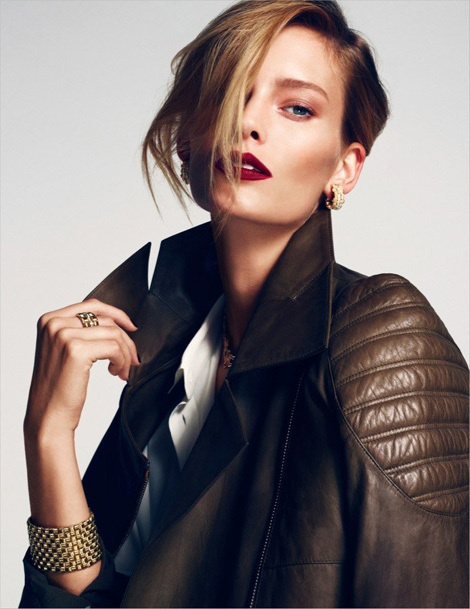Charlotte Cordes by Emre Guven for Vogue Turkey #model #girl #photography #portrait #fashion #beauty