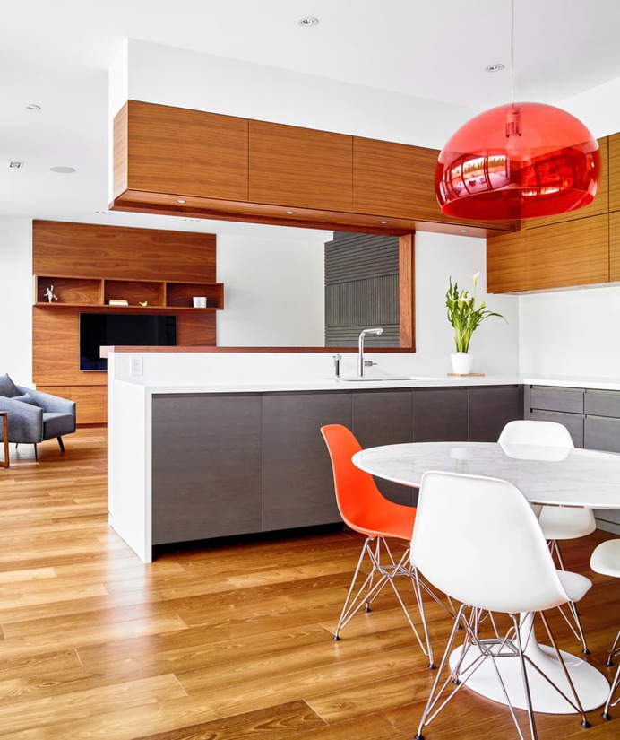kitchen and dining space / Dubbeldam Architecture + Design