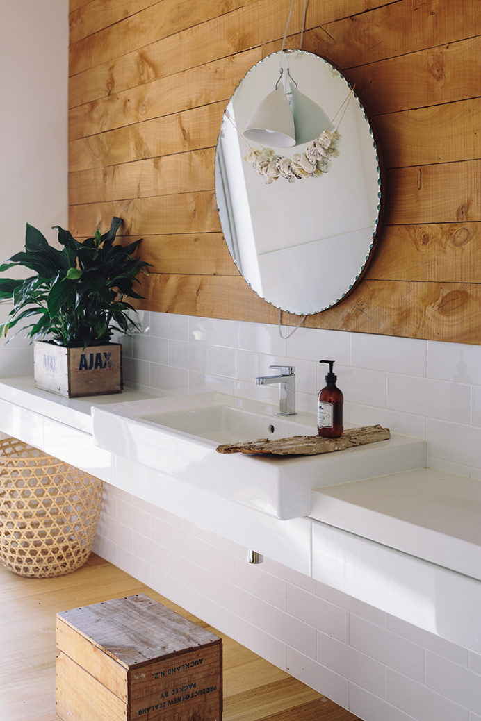 clean lines and wood