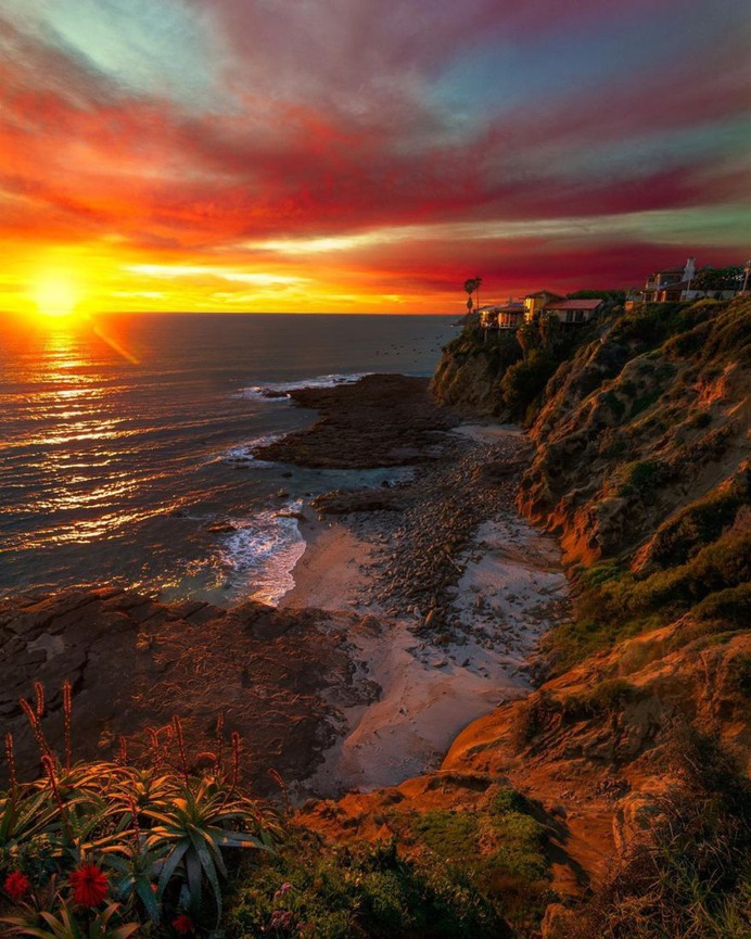 #sunsetsniper: Absolutely Fascinating Colorful Landscapes by Nate Carroll