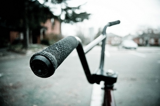 5202262407_85e5e77ef9_z.jpg (640×427) #bmx #photography #handlebars