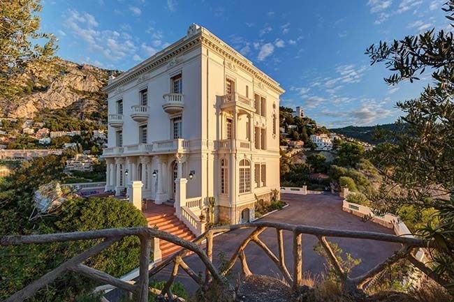 Go Inside Karl Lagerfeld's Mysterious #Monaco Mansion