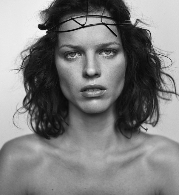 Black and White Celebrity Portraits by Mark Abrahams #inspiration #photography #celebrity