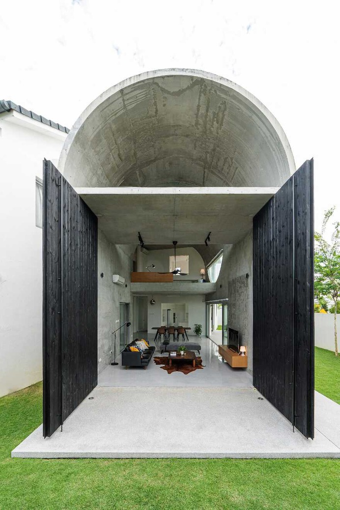 Bewboc House, a Suburban Terrace House in Kuala Lumpur by Fabian Tan