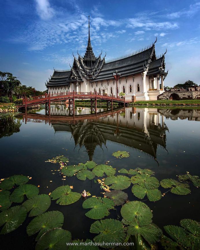 Outstanding Landscapes of Indonesia by Martha Suherman