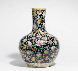 Great Tianqiuping-Vase Mille Fleur Design #porcelain