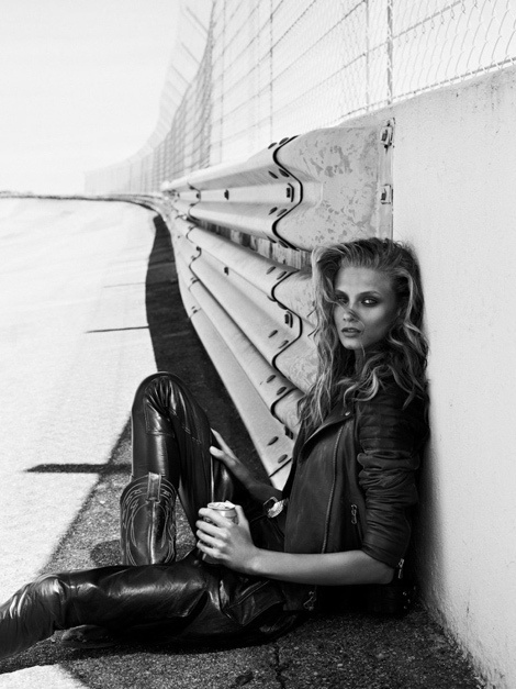Anna Selezneva by Lachlan Bailey for Vogue Paris #fashion #photography #girl