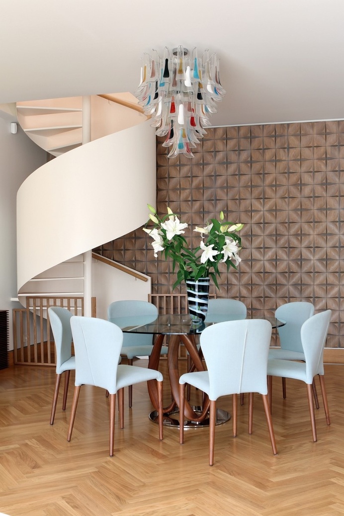 Apartment OG – Space for a Woman / Open AD