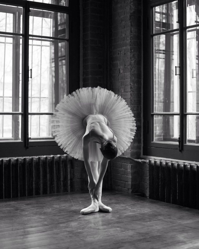 Breathtaking Portraits Of Ballet Dancers by Daria Chenikova