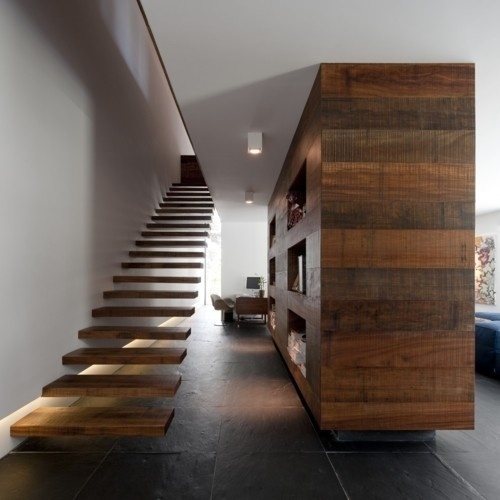 Casa en Estoril / Frederico Valsassina Arquitectos - The Black Workshop #architecture