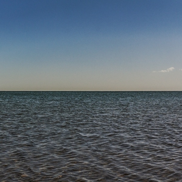 two halves #twohalves #foto #photography #art #horizon