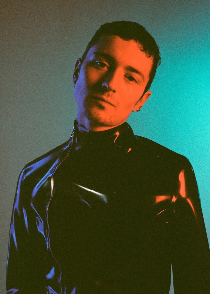 Introducing Eric Schieler - Fucking Young!