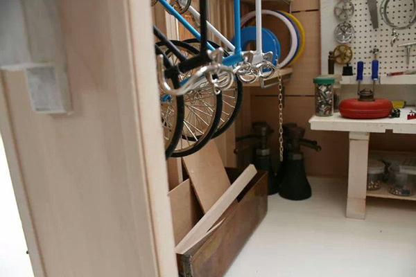 TinyGarage Interior 1.jpg #workshop #bike #miniature #art