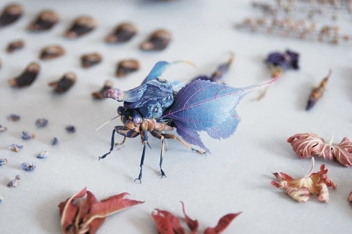 Delicate Insects Made From Resin by Hiroshi Shinno > FREEYORK