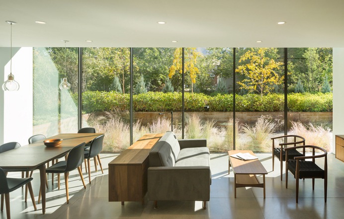 Hayes Residence by Architect Associates