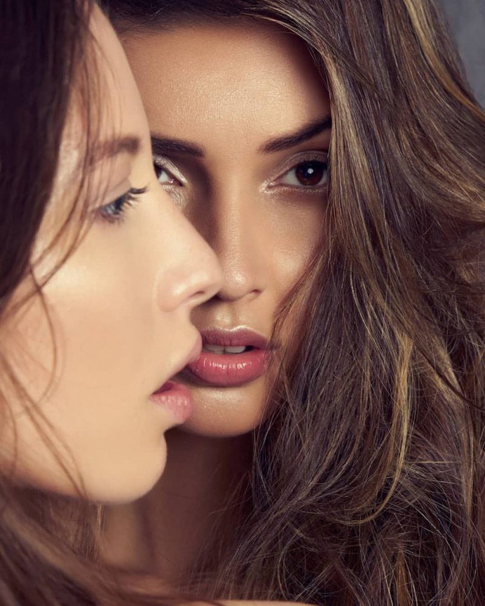 Vibrant Fashion and Beauty Photography by Ricardo Urroz