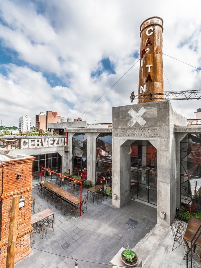 Captain Central Brewery – Old Police Station Turned into a Monumental Bar