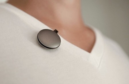 This elegant device monitors your daily physical activity, without you noticing it's there. #monitoring #design #product #industrial #device #technology