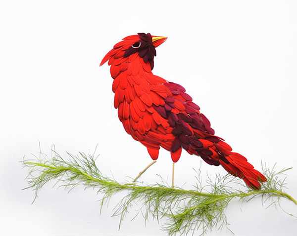 Birds Made of Flower Petals and Leaves by Red Hong Yi #sculpture #bird #illustration #art #dimensional