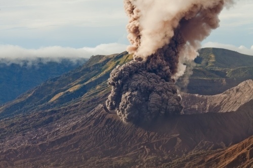Jonas Eriksson » Every Reason to Panic #eruption #photography #smoke #volcano