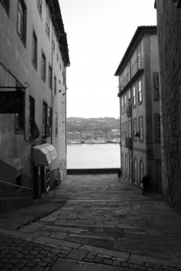 link to my head #white #photograpy #black #and #porto