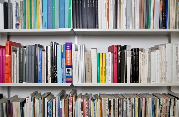 Studio Magazine: Bibliothèque, London #bookshelf