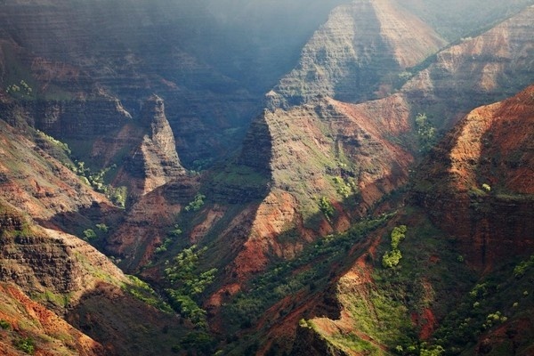 waimea canyon in Hawaii by Peter Clarke Photography Australia #waimea #canyon #landscape #mist #hawaii #moody #mountains