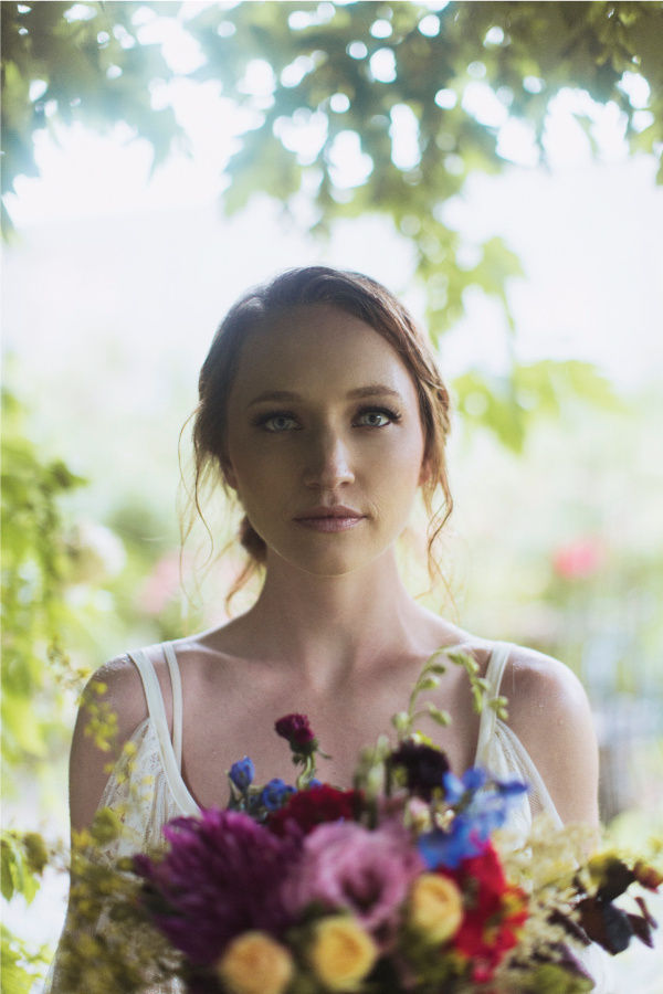 portrait #red #stationary #invitation #card #hipster #floral #bride #photography #soft #fashion #wedding #kinfolk #flowers
