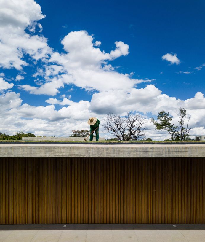 Planar House by Studio MK27 - Marcio Kogan