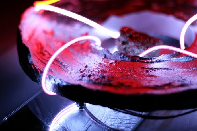 #photo #object #neon #crystal #mirror