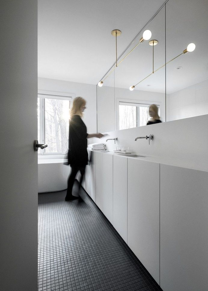 Appareil Architecture Offers a Tone-on-Tone Decor for a Residence 12