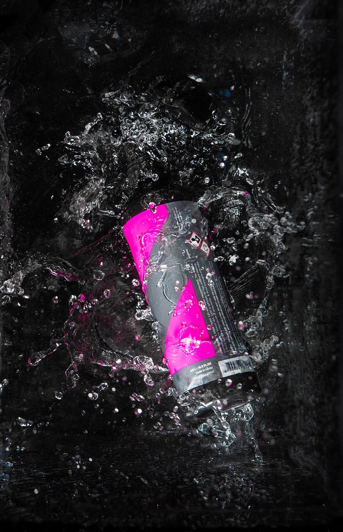 CARPRO Rebranding/Packaging - Mindsparkle Mag NECON designed the rebranding and packaging for CARPRO – one of the pioneers of automotive detailing products in Europe and the US. #logo #packaging #identity #branding #design #color #photography #graphic #design #gallery #blog #project #mindsparkle #mag #beautiful #portfolio #designer