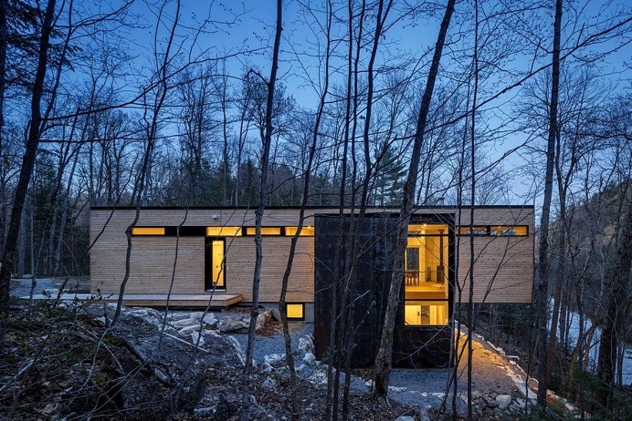 Val Des Monts Retreat by Christopher Simmonds Architect 11