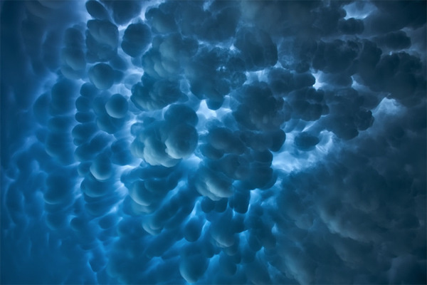 Severe Skies: The Photography of Storm Chaser Mike HollingsheadJanuary 15, 2014 #clouds #storms #weather