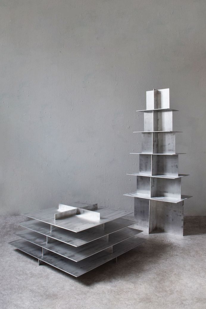 Fat & Regular Pyramid by Bram Vanderbeke & Wendy Andreu