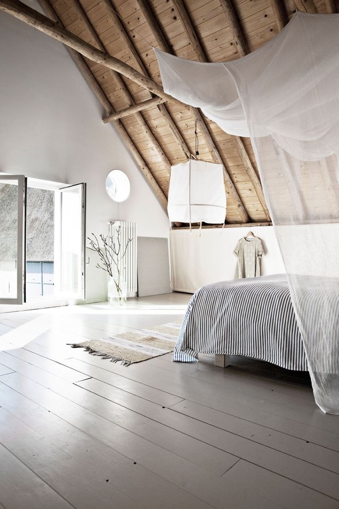 Bedroom. Photo by Morten Holtum for Bo Bedre. #bedroom