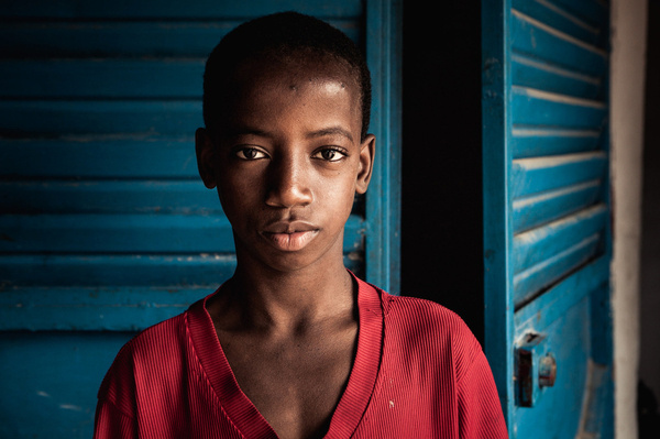 Senegal Street Photography - Africa by Anthony Kurtz #africa #mechanic #photography #senegal #street