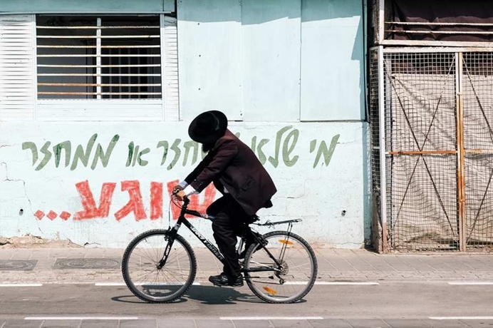 Beautiful Travel Portraits by Adrian Morris