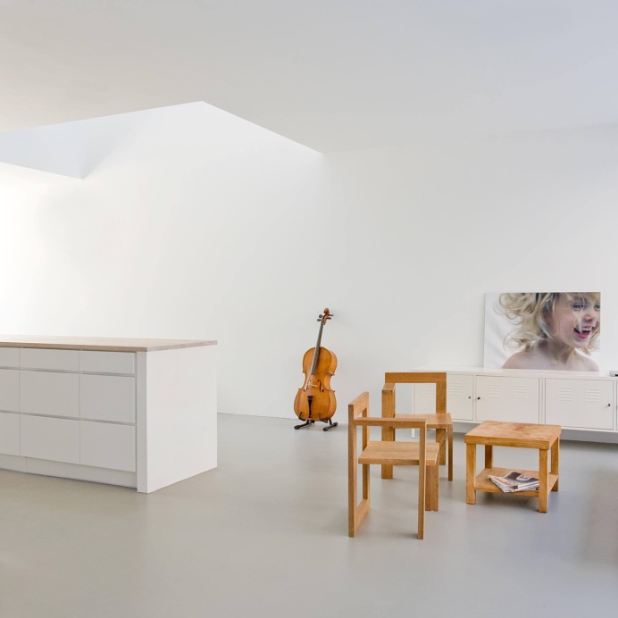 V13K05 by Pasel Kuenzel Architects