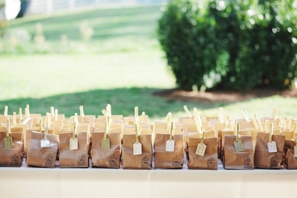 Ruffled® Wedding Blog | DIY projects | Recycle Your Wedding - Part 11 #paper #bags