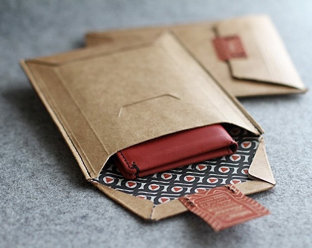Bellroy Russet Slim Sleeve Wallet #tech #flow #gadget #gift #ideas #cool