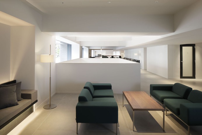 DDD Hotel by CASE-REAL