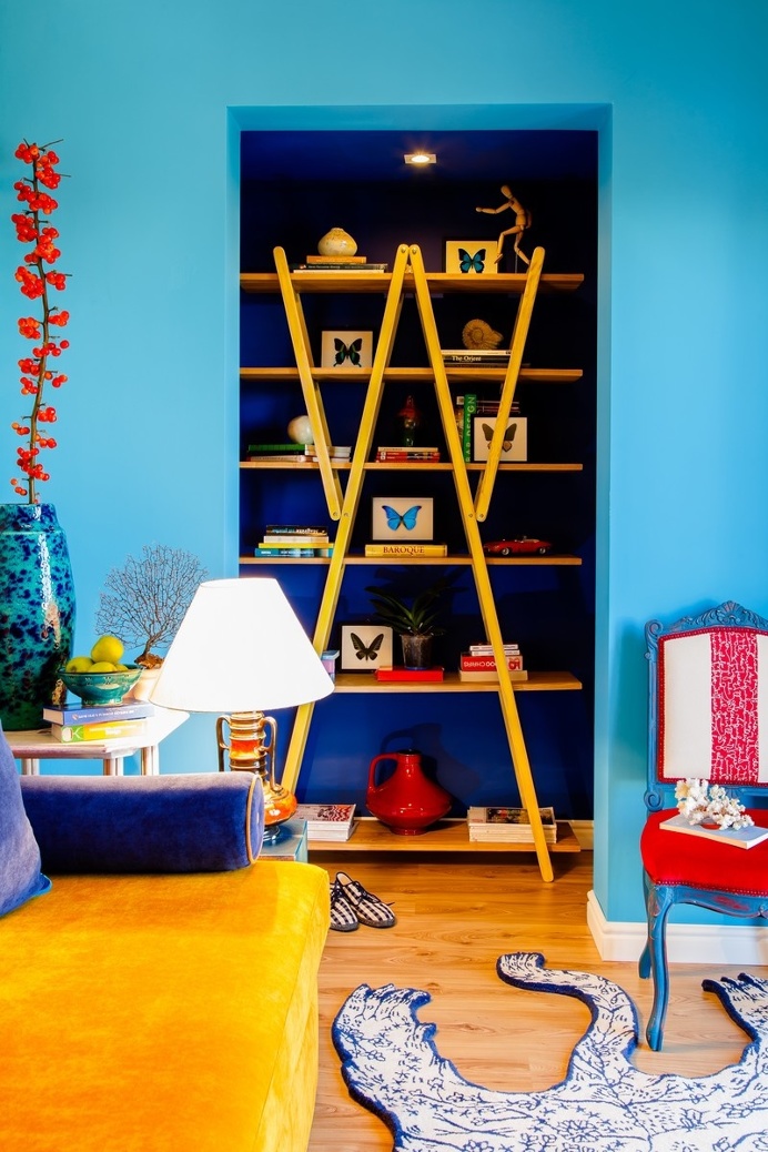 Yellow Apartment – A Bath of Splashy Lights by Hamid Nicola Katrib