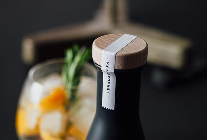 Gillemore by Skinn #bottle #packaging #design