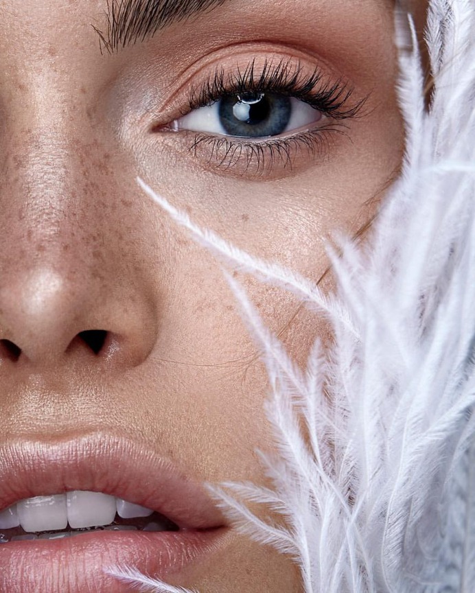 Breathtaking Portraits of Women With Freckles by Sven Barucha